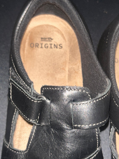 Origins Women’s Black Leather Round Toe Ankle Strap Shoes size 9