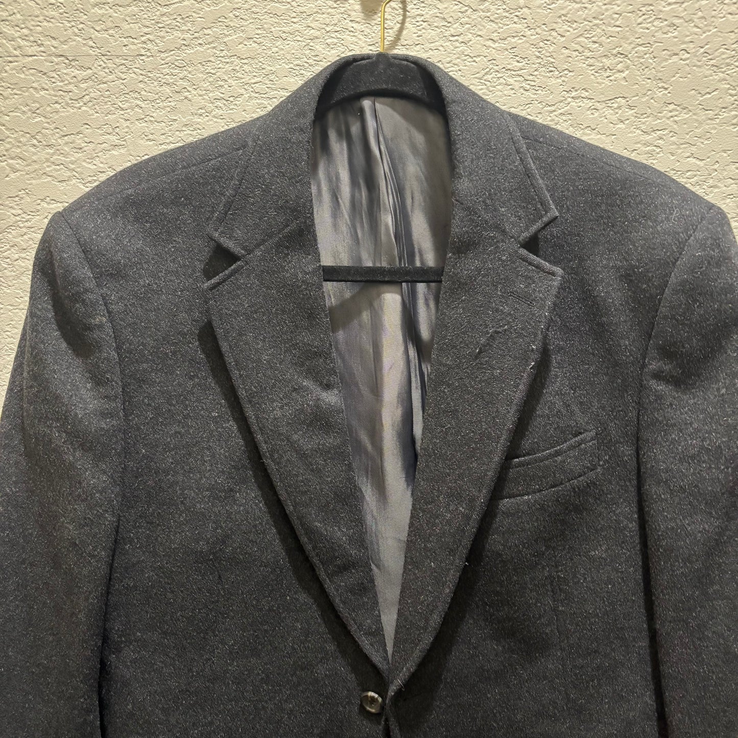 Luca Bertoni Dark Charcoal Gray/Black Wool Blazer Men’s