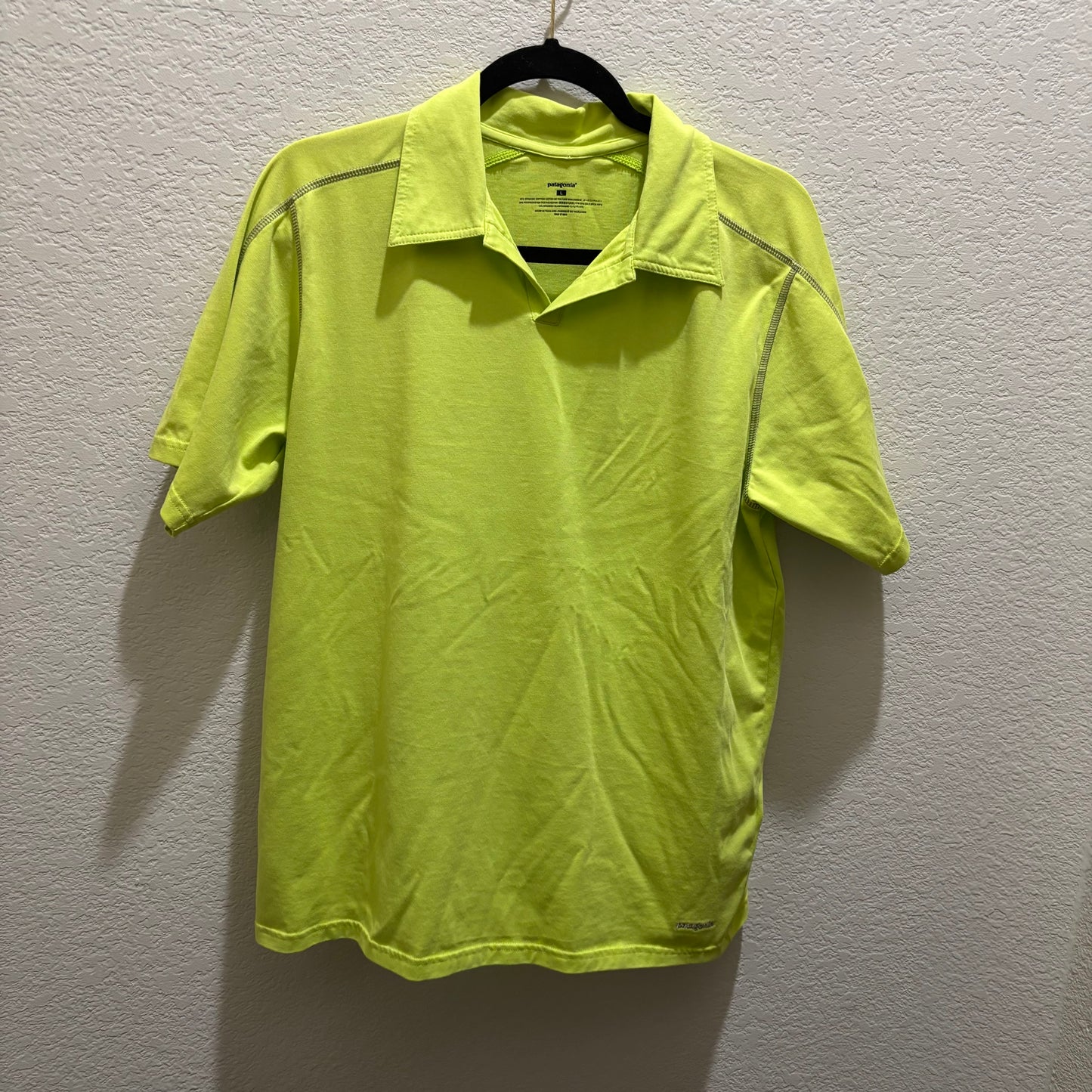 Patagonia lime green golf polo mens large