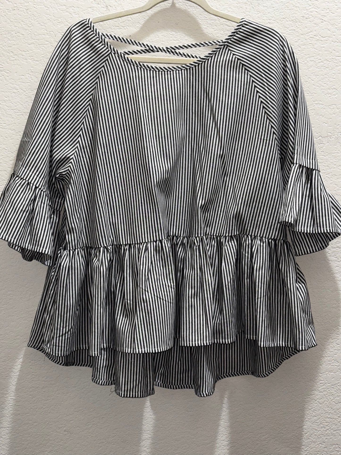 Listicle Women’s Striped Ruffle Blouse size Large