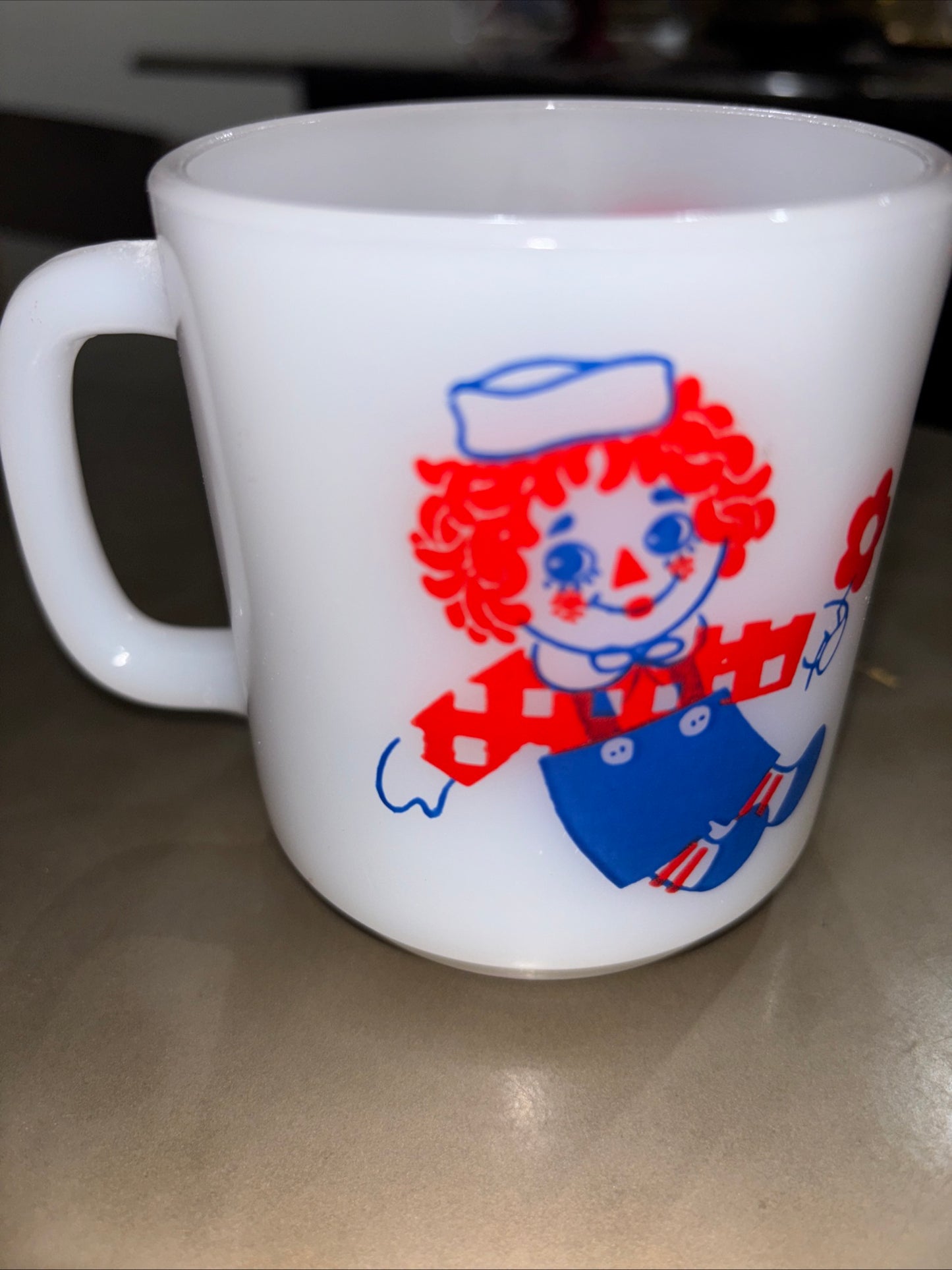 Raggedy Ann and Andy milk glass vintage coffee cup