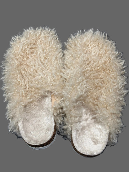 Women’s Cream Faux Fur Slip-on Slides size 8
