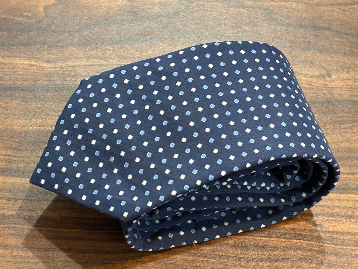 J.Hilburn Blue w/ Polka Dots Tie 100% Silk 63”