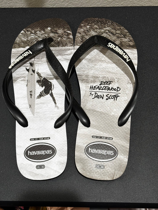 Havaianas Men’s Flip Flops size 13