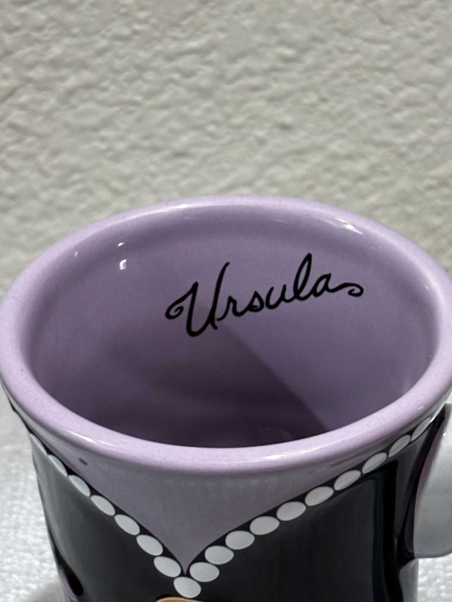 Disney Ursula the Villain Ceramic Mug with Socks set