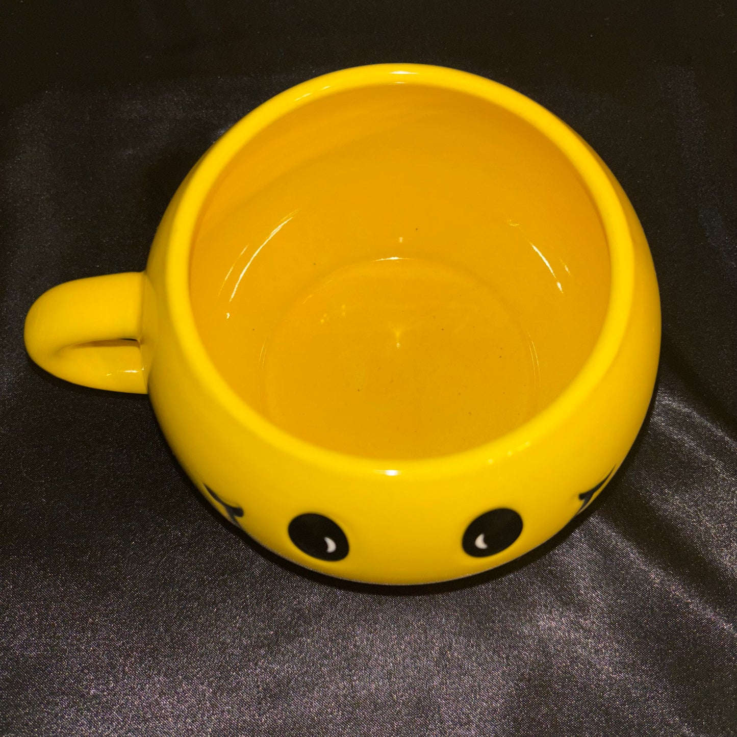 Vintage Large Smiley Face Yellow Mug/Planter