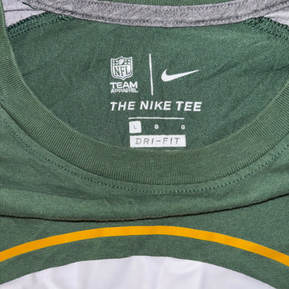 Long Sleeve Green Bay Packers Shirt w/ Gray and white striped Sleeves size large