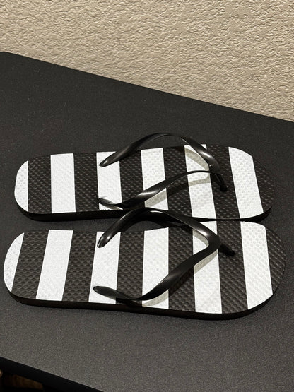 Women’s Black White Striped Flip Flops size 9/10