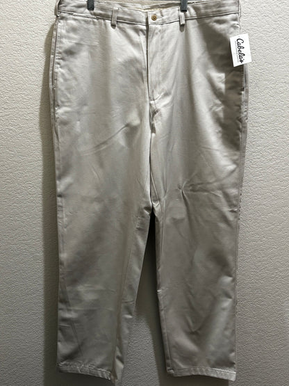 Cabela’s khaki chino style pants men’s size 40