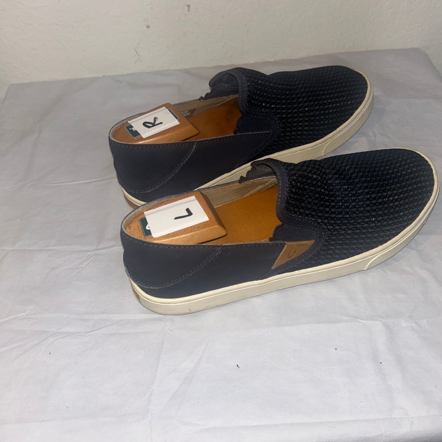 Olukai blue mesh loafers slip on size 8 ￼