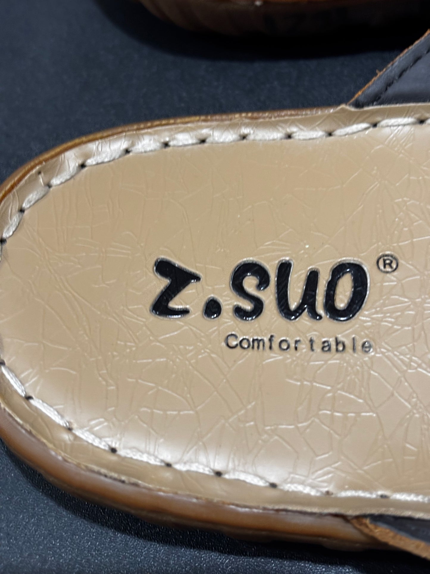 Z.Suo Men’s Brown Leather Flip Flops size 12