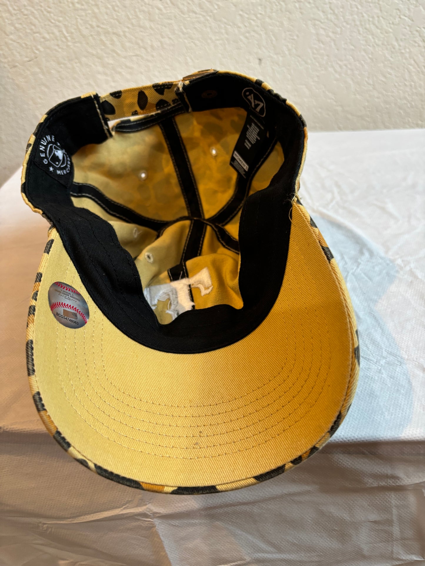 Women’s leopard Texas Rangers adjustable baseball hat by 47