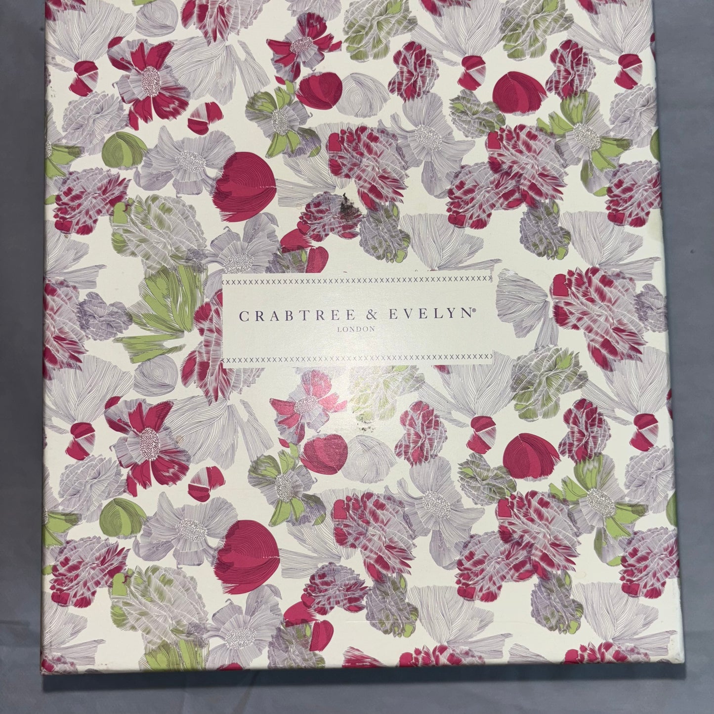 Crabtree and Evelyn ceramic tea cup set NWT