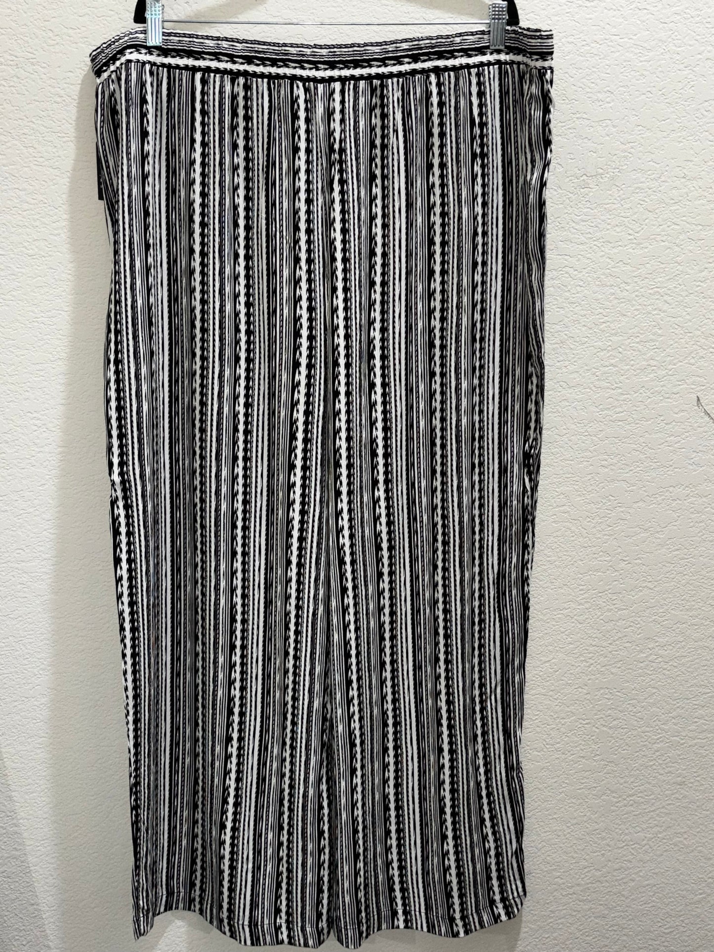 Robert Louis Women’s Black White Wide Leg Pants size 3XL