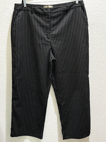 Prince Highway Women’s Black White Pinstriped Wide Leg Trousers size 20