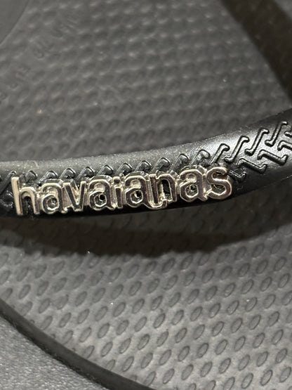 Havaianas Women’s Black Flip Flops size 6.5