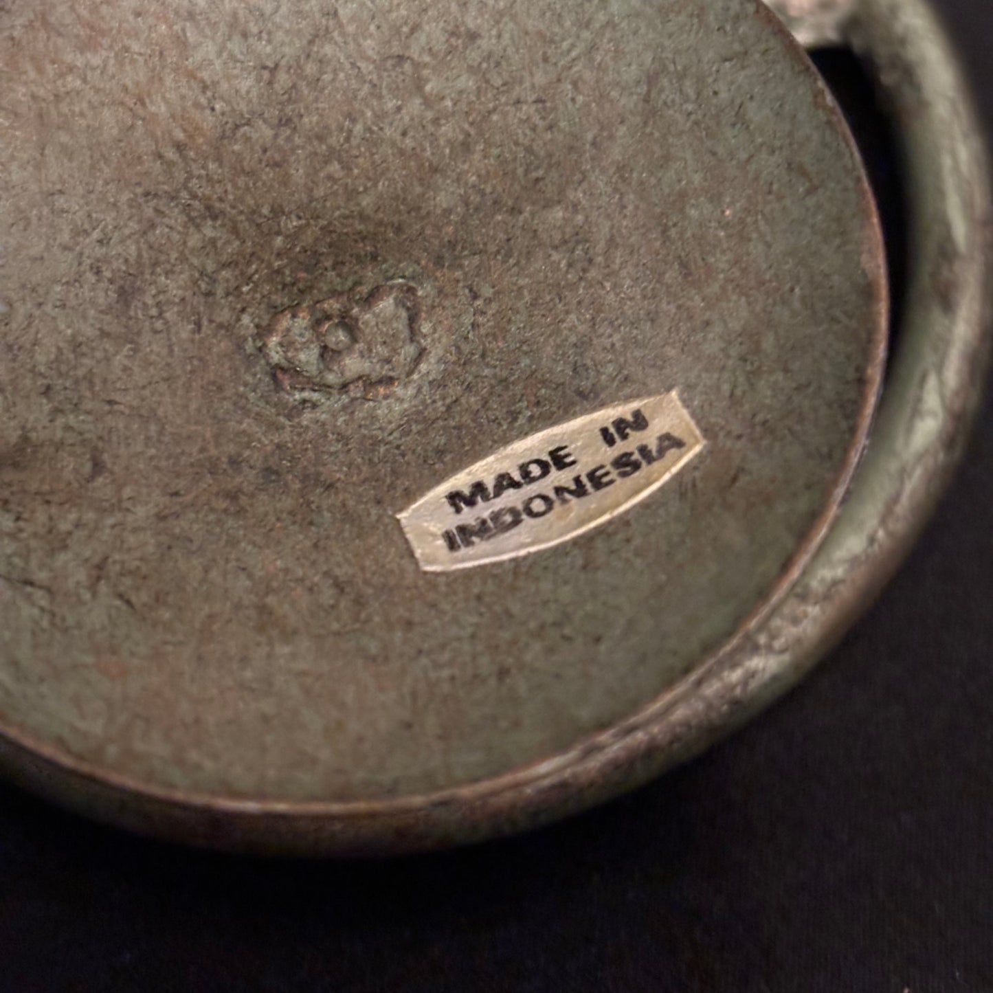 Cat Metal tea light holder