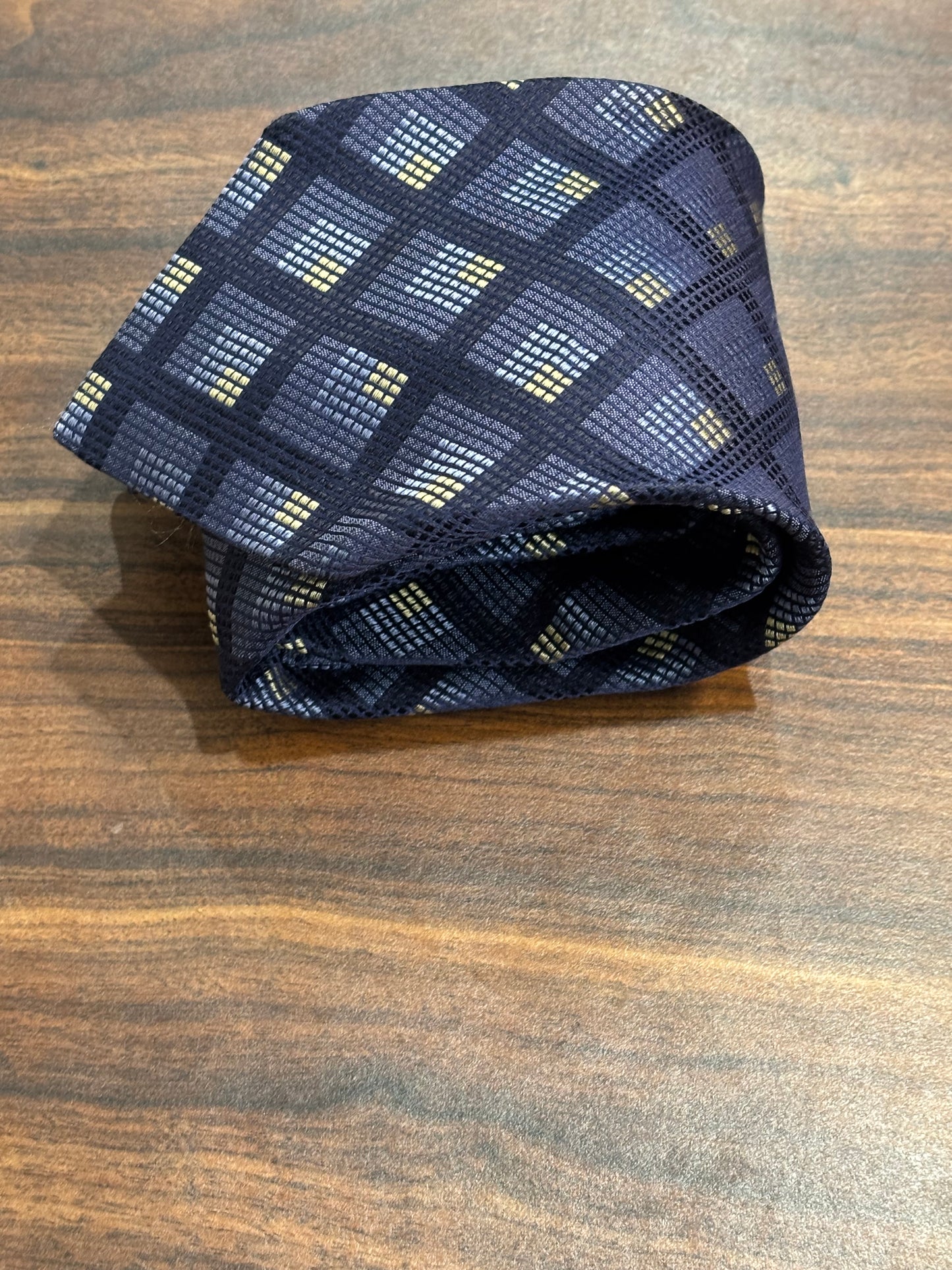 John W. Nordstrom Blue w/ Diamond Designs 100% Silk 61”