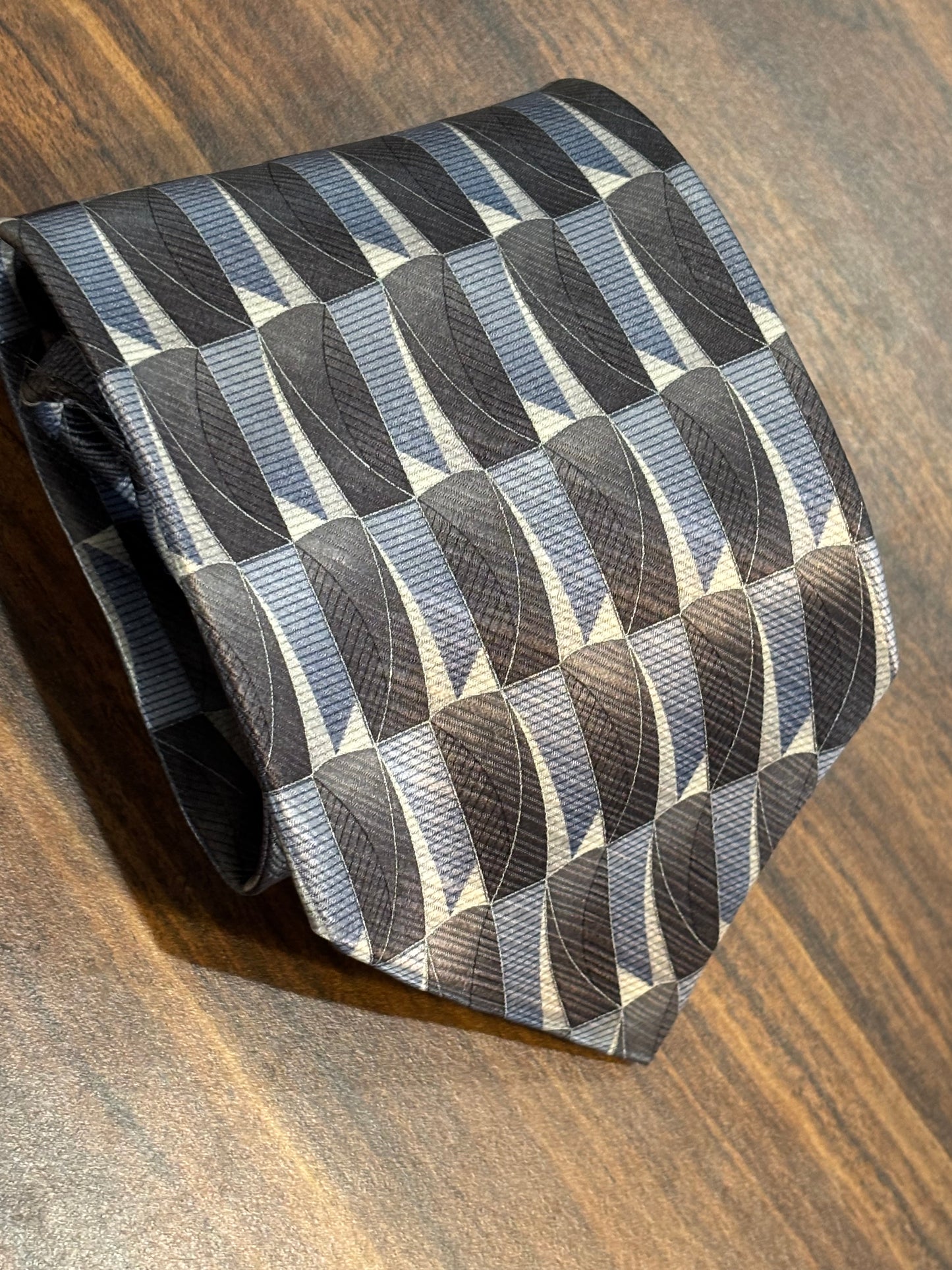 Enrico Guccini Charcoal Gray, Blue & White Tie 59” 100% Silk