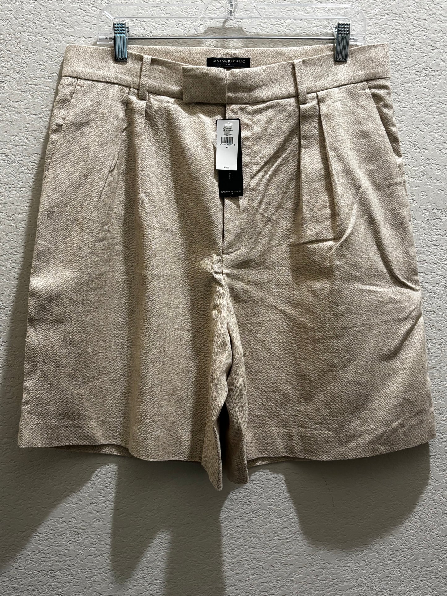 Banana Republic Women’s Tan Linen Blend Shorts size 12