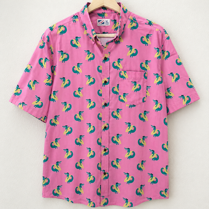 Men’s XL, pink alligator, surfboard, novelty, print short sleeve button-up shirt ￼