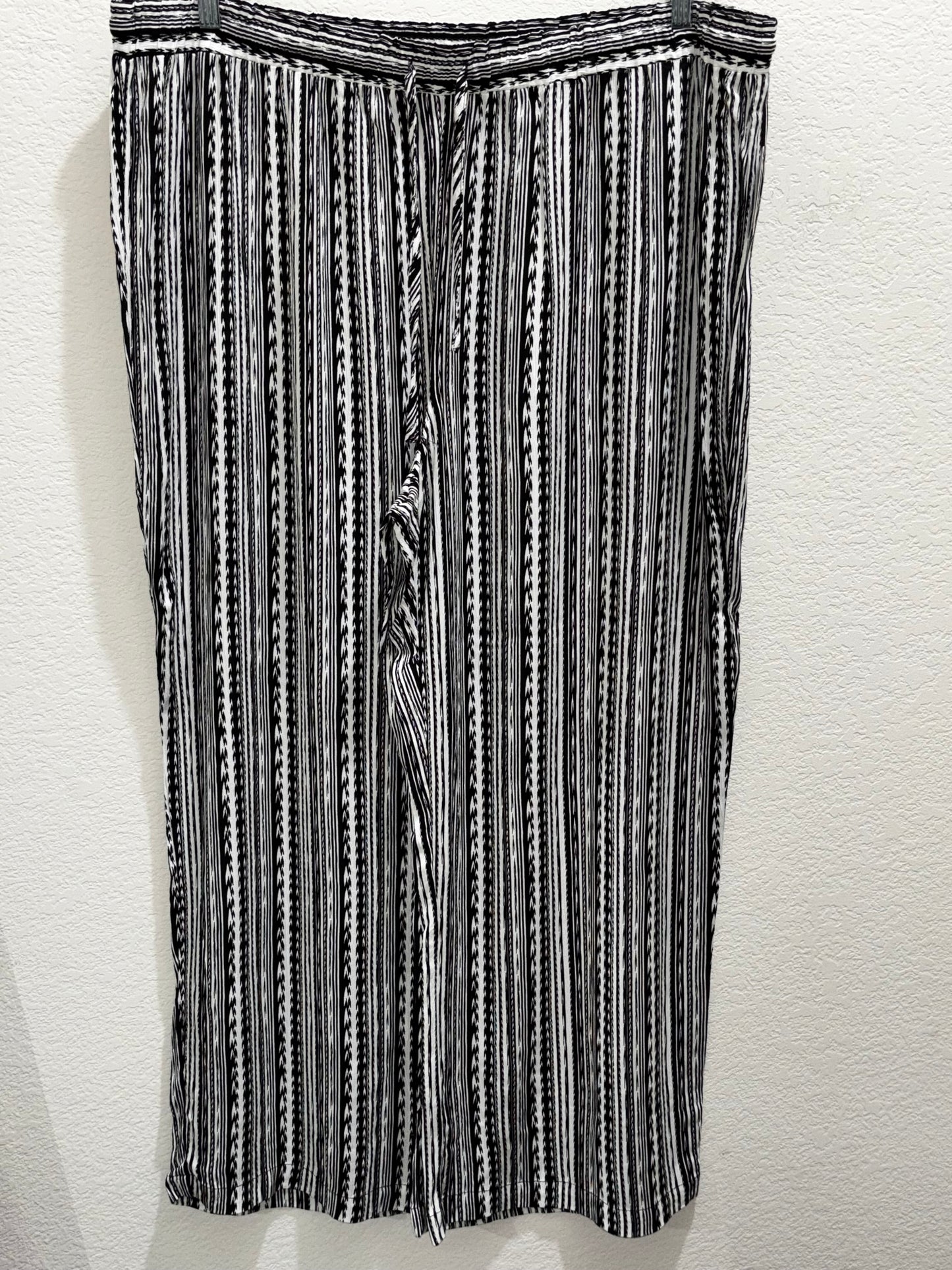 Robert Louis Women’s Black White Wide Leg Pants size 3XL