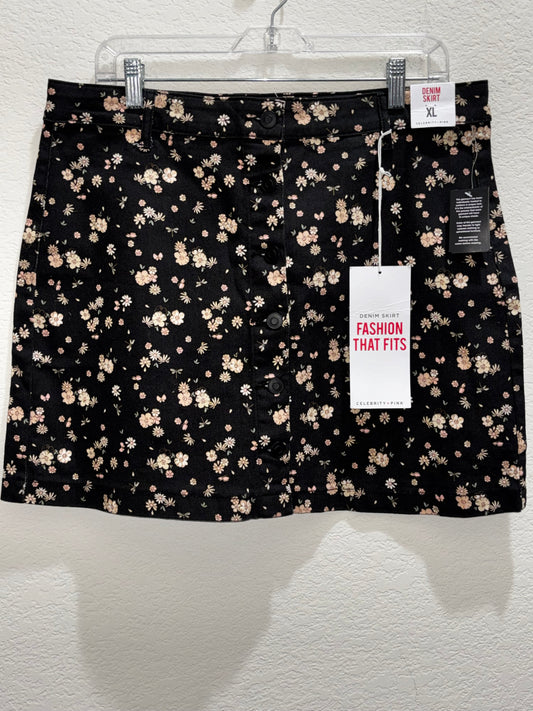 Celebrity Pink Women’s Black floral Denim skirt size XL