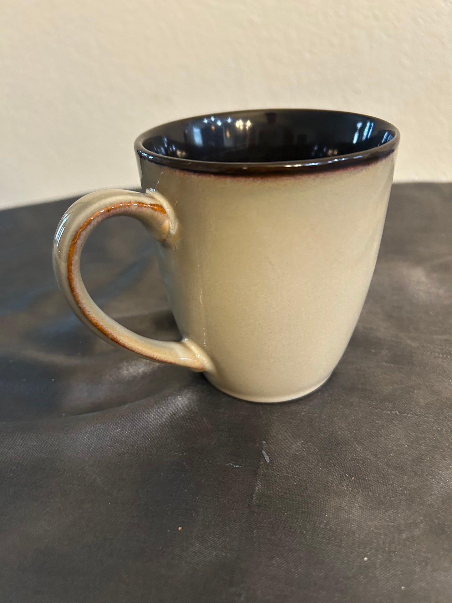 Mug Pfaltzgraff 8oz Brown and Beige Ceramic