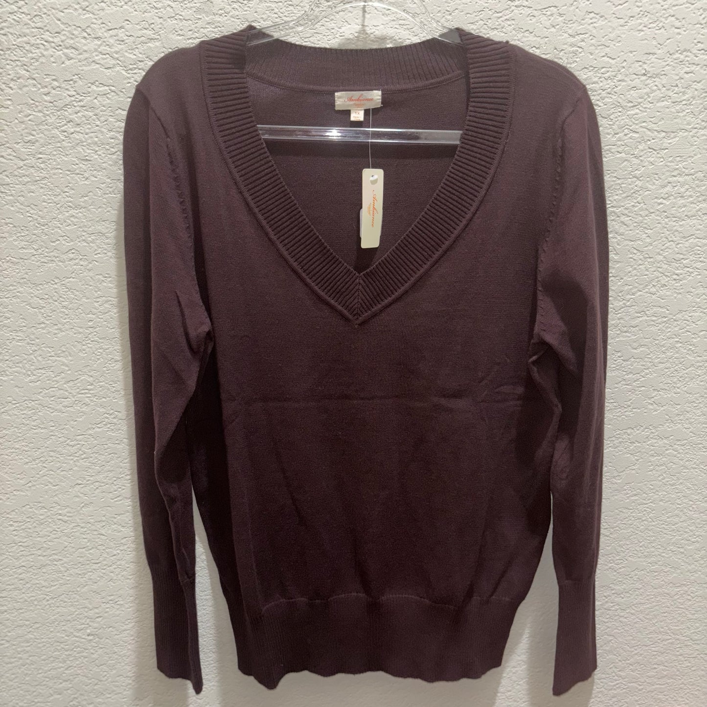 Womens Expresso Brown V neck sweater size 1X