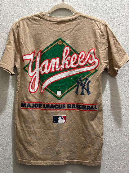 NY Yankees Official Graphic T-Shirt