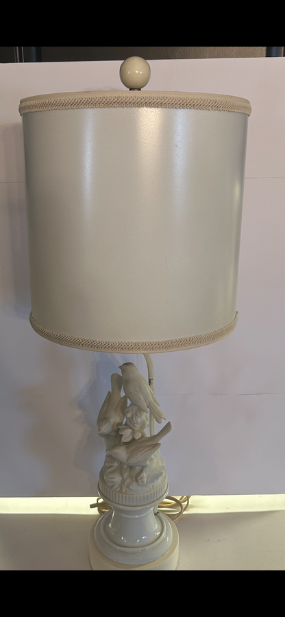Vintage porcelain and ceramic White Bird Lamp