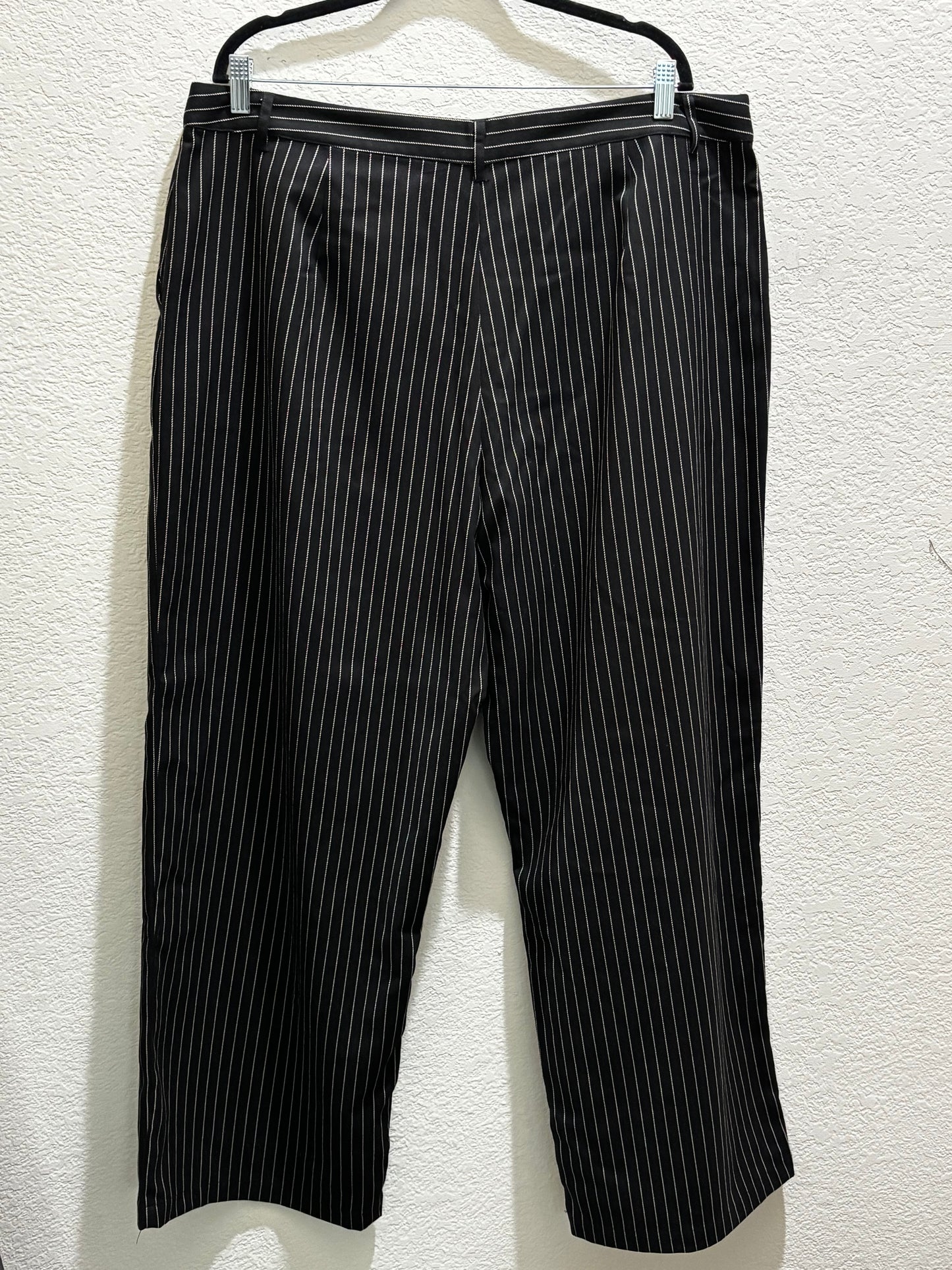 Prince Highway Women’s Black White Pinstriped Wide Leg Trousers size 20