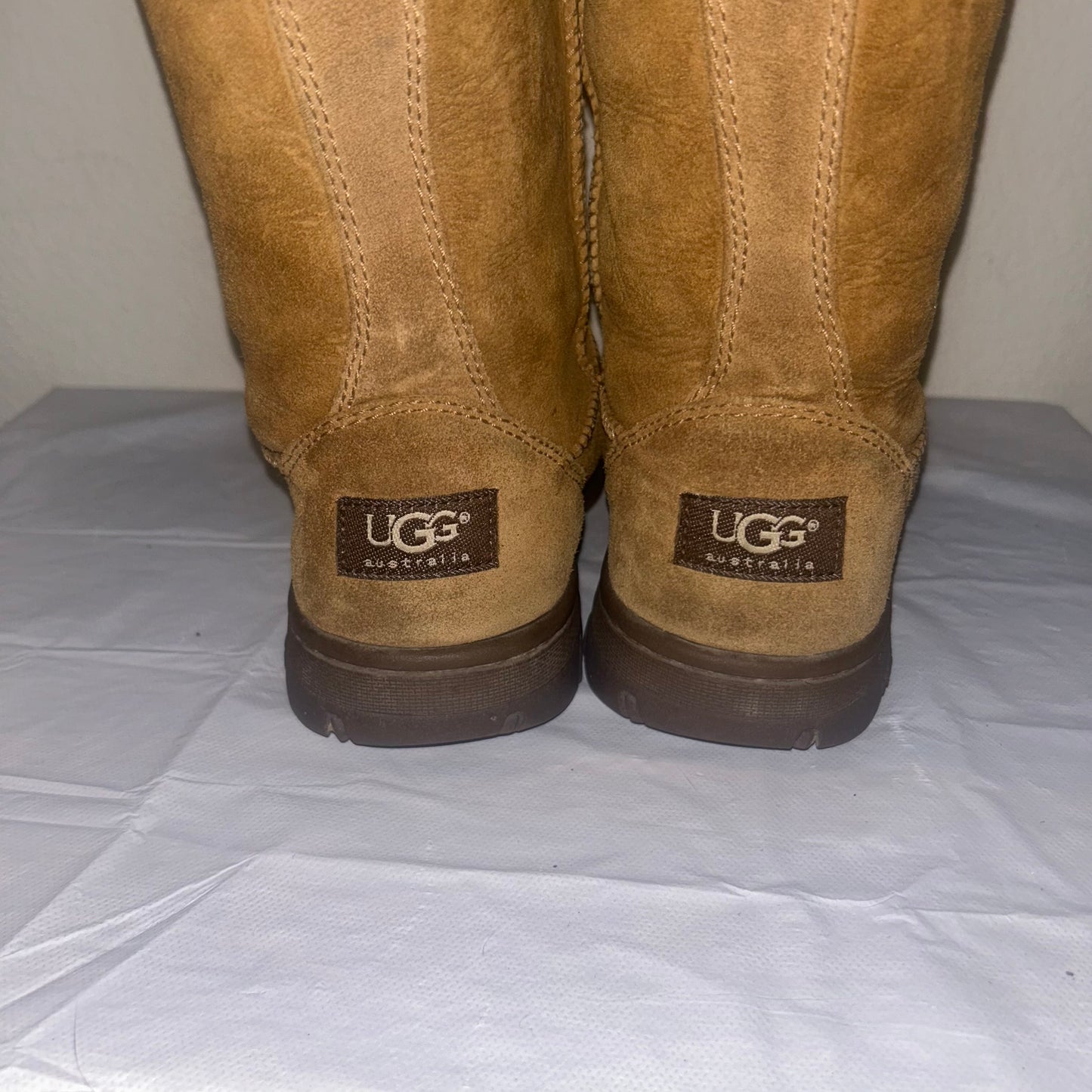 Uggs knee high tan fur boots size 9 women’s