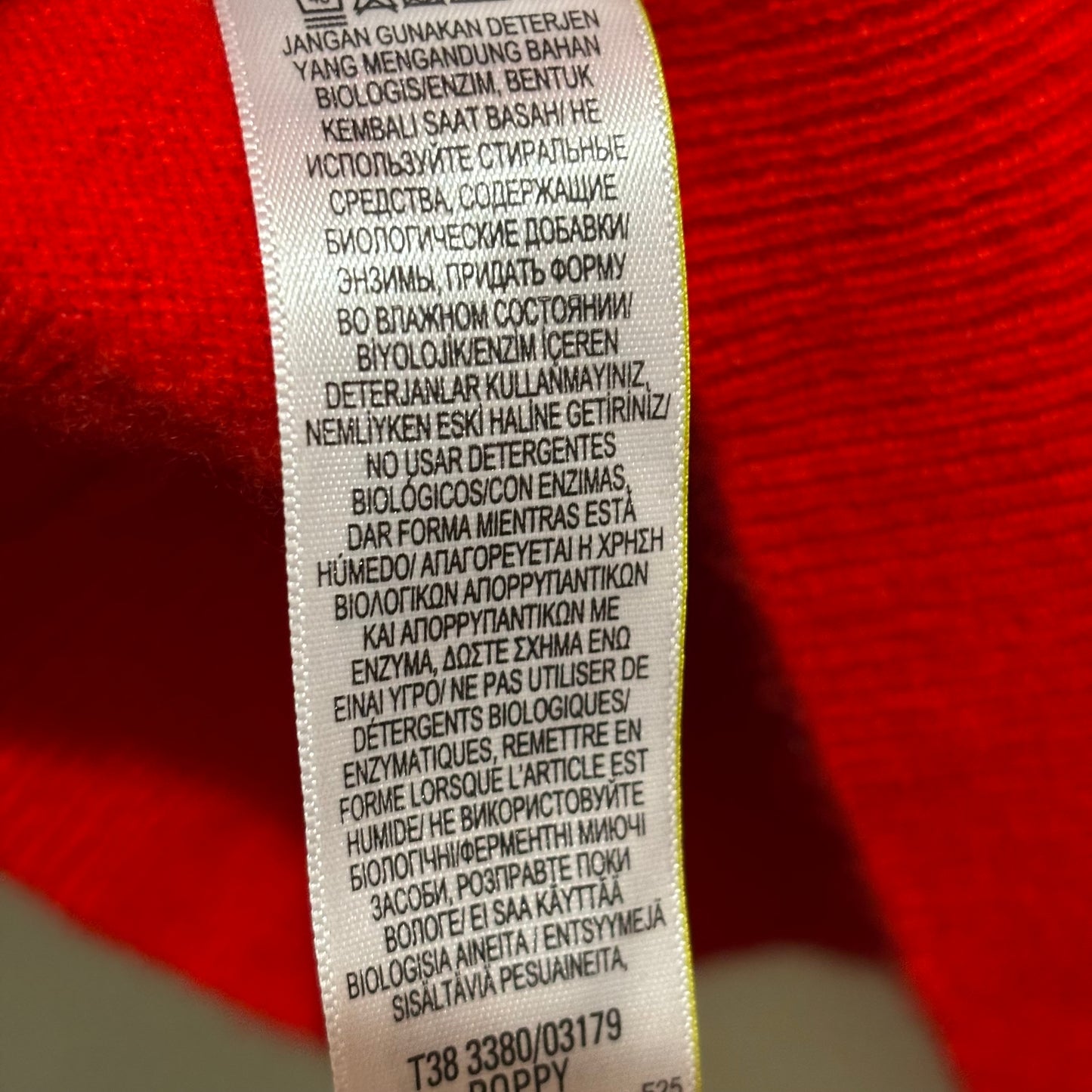 Cashmere red sweater by autograph women’s size 12