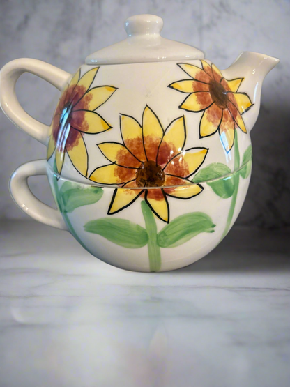 Sunflower Design Ceramic Tea for one teapot