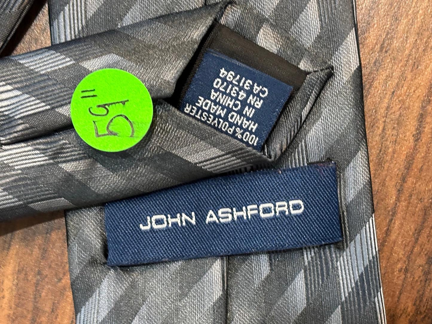 John Ashford Black/Gray Shiny Geometric Tie 100% Polyester 59”