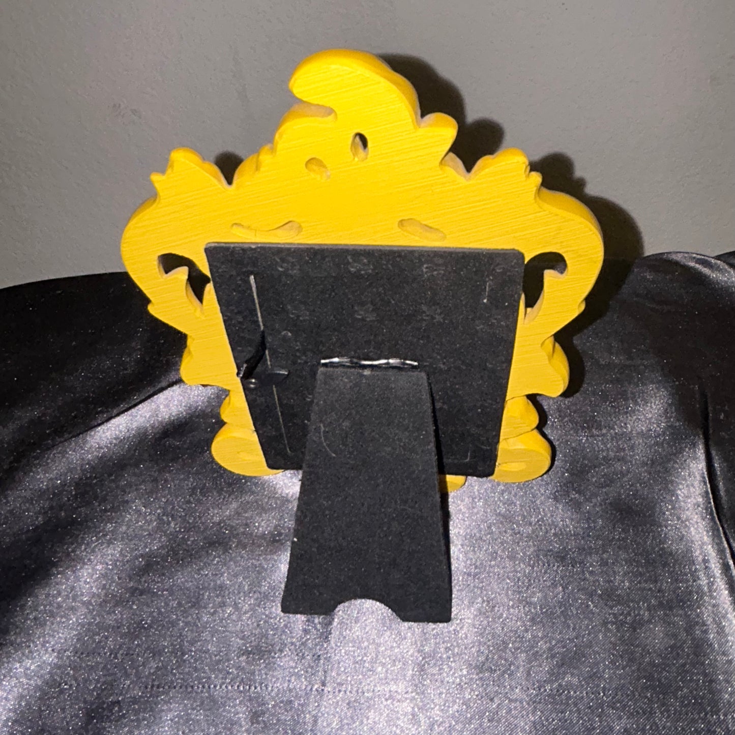 Yellow Victorian style Picture Frame (3x4)