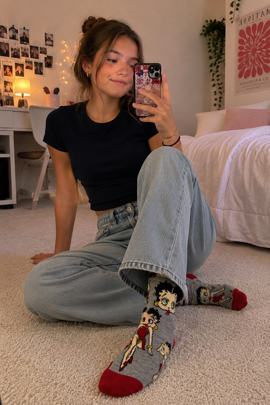 Betty Boo Socks and decorative brooch pin