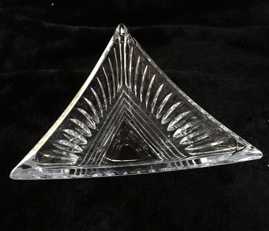 Mikasa Twlights Pattern 8” Crystal Triangular Bowl