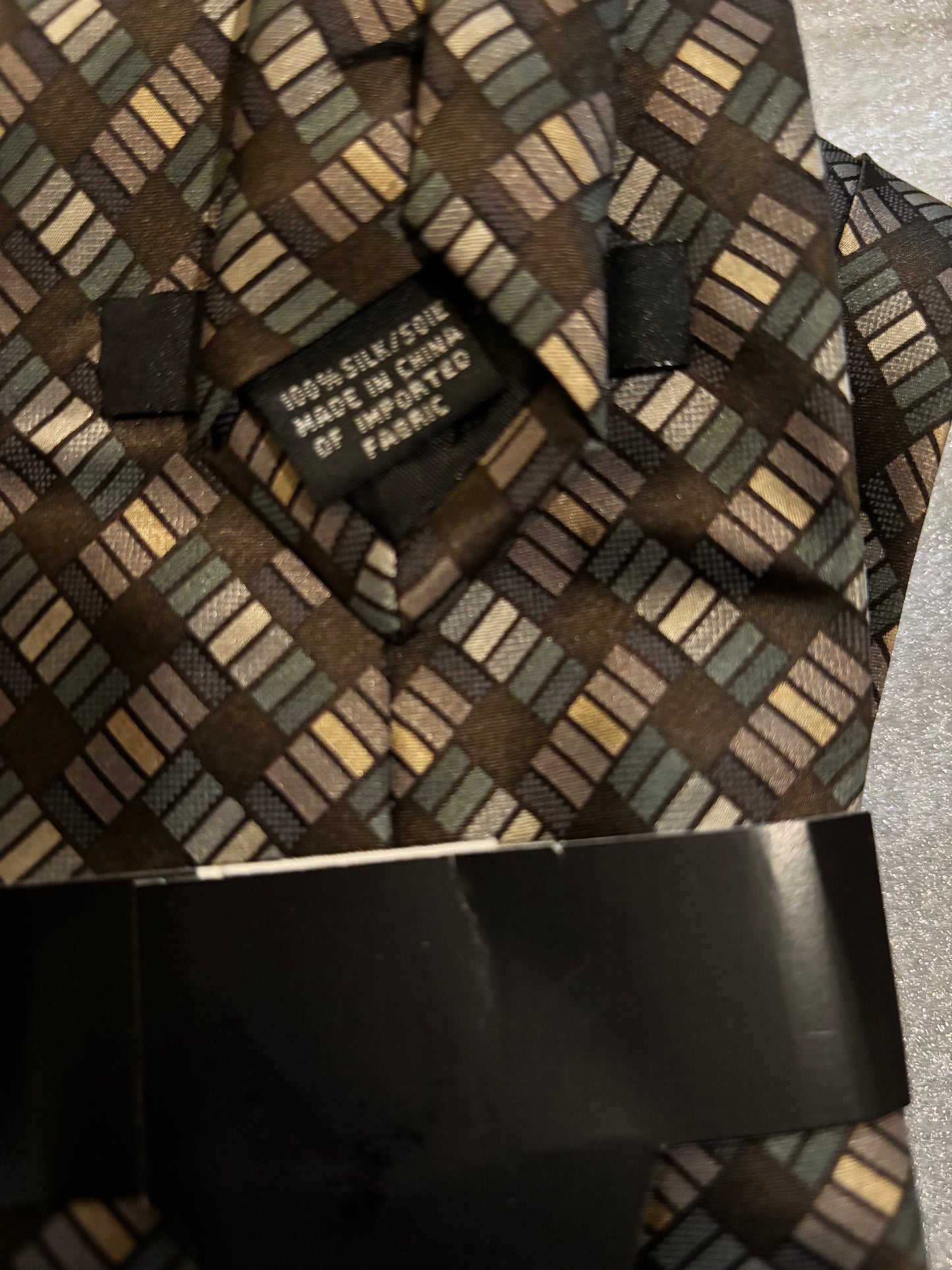 DKNY brown  multicolored Plaid Design 100% Silk Tie 58In