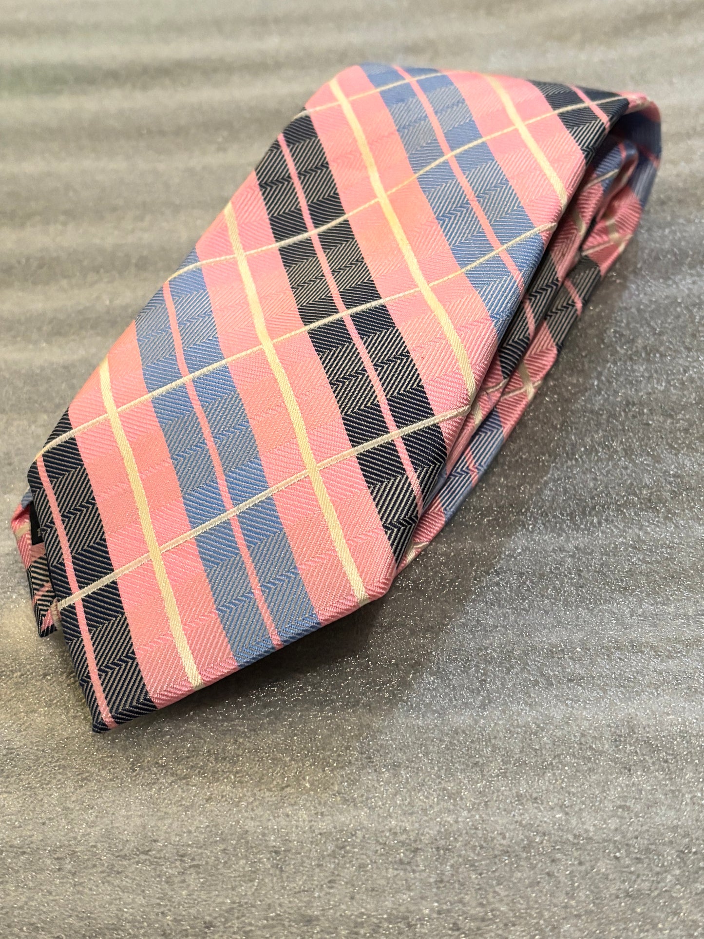Nautica Pink w/ Stripes 100% Silk 60.5in Tie