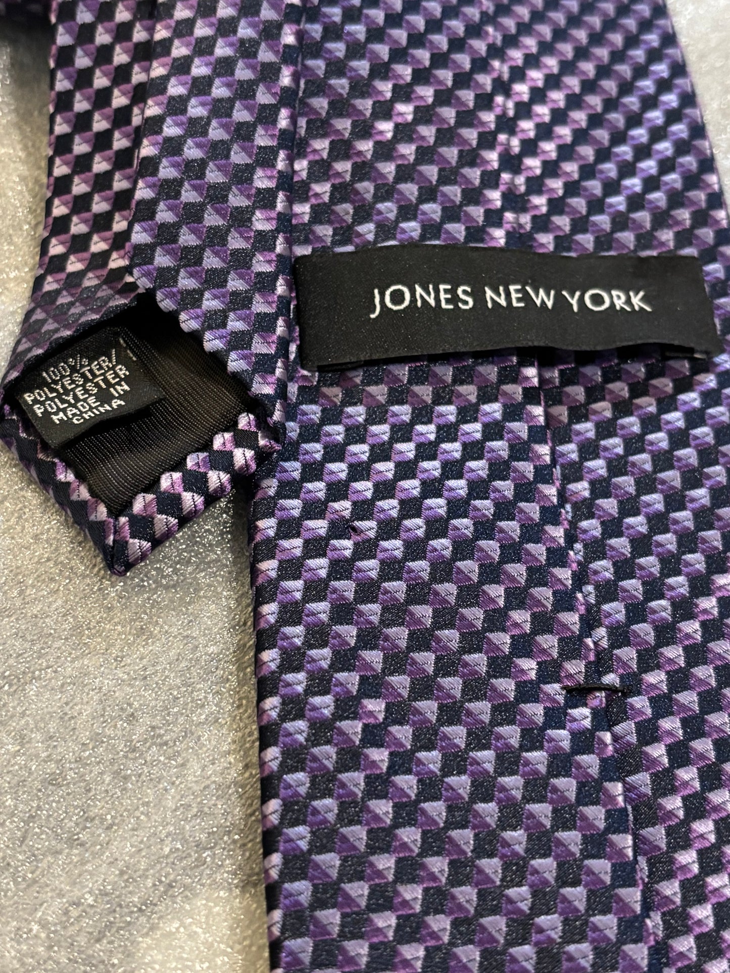 Jones New York Gray 100% Polyester 58in Tie
