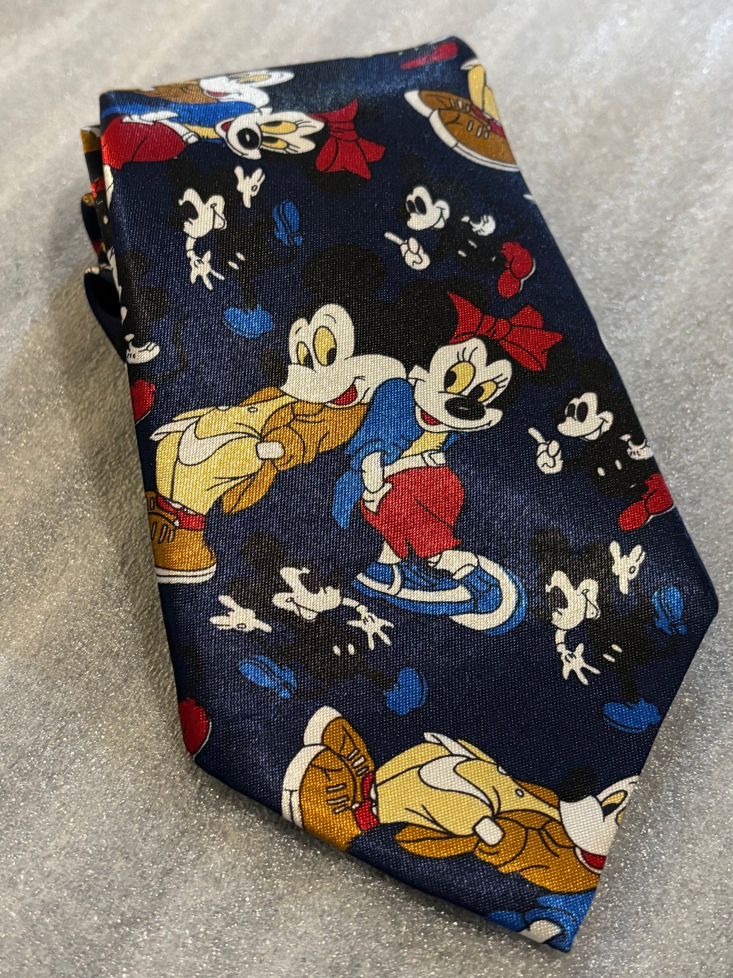 Albeari Disney Mickey Mouse 59In Tie