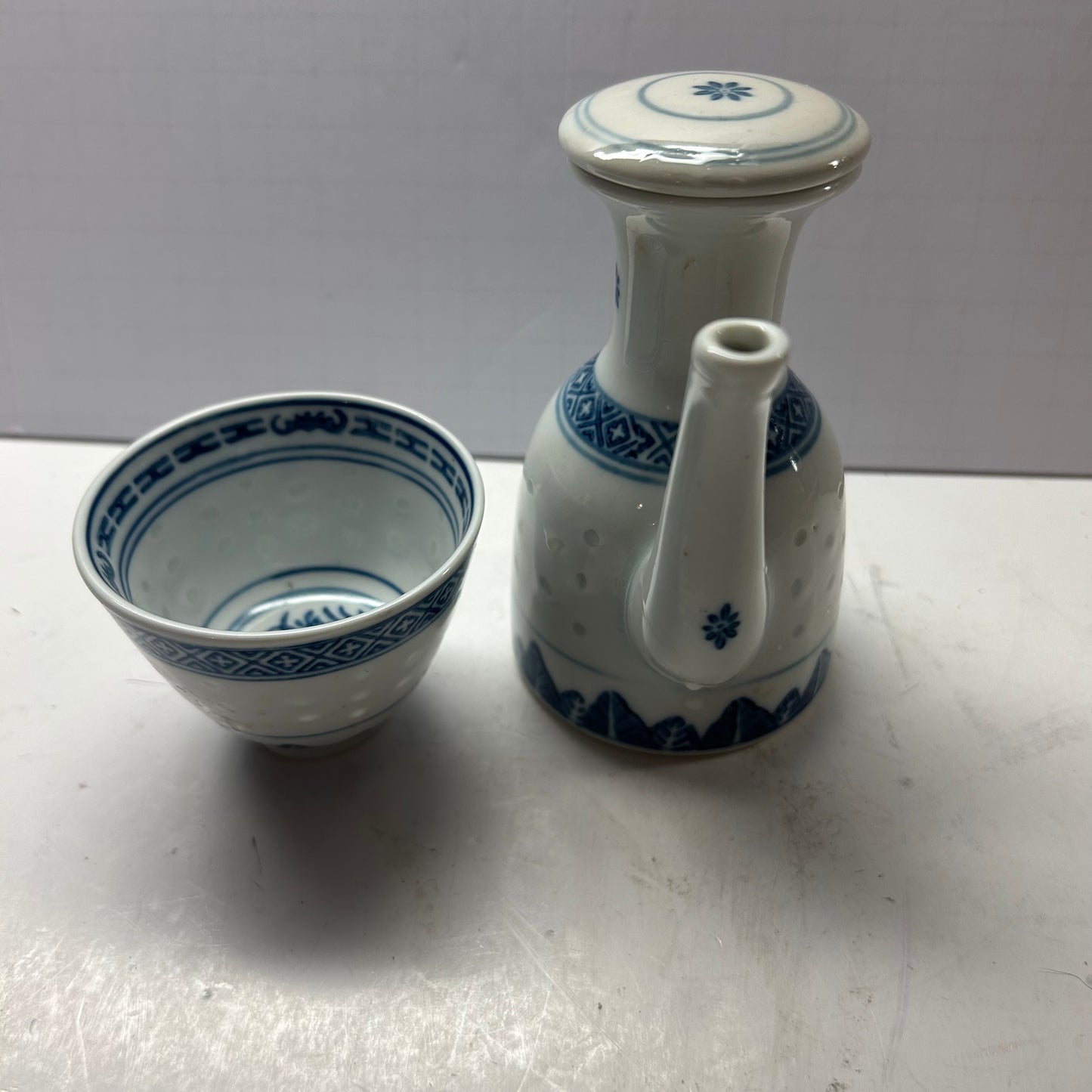 White & Blue Mini Oriental Tea Pot and Cup Set