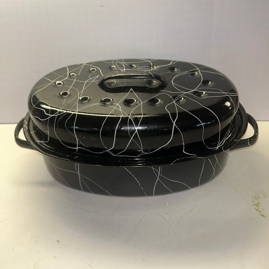 Black and White Swirl Design Roasting Pan