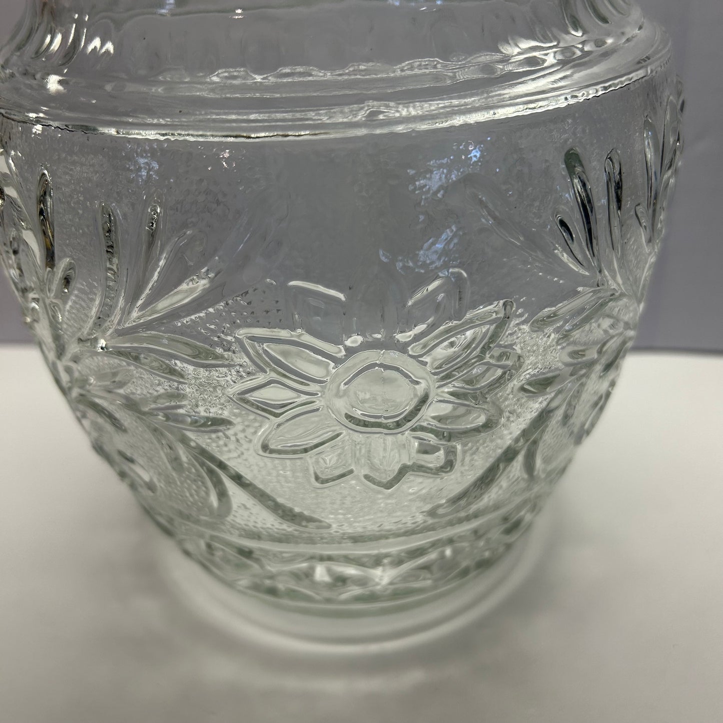 Anchor Hawking Daisy Pattern Glass Cookie/Candy (Vintage)