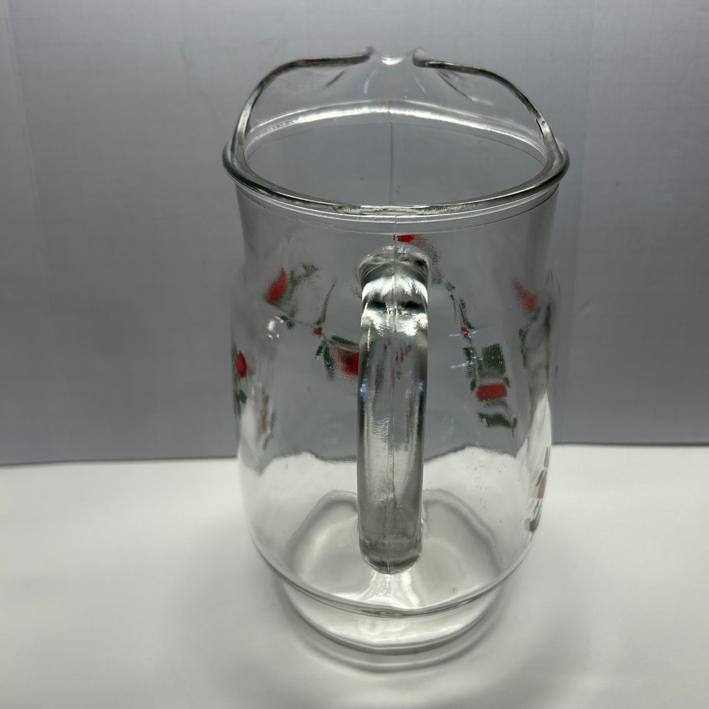 Vintage Anchor Hawking Glass Pitcher and glasses with Red Rose Design. (Set of 8 glasses)